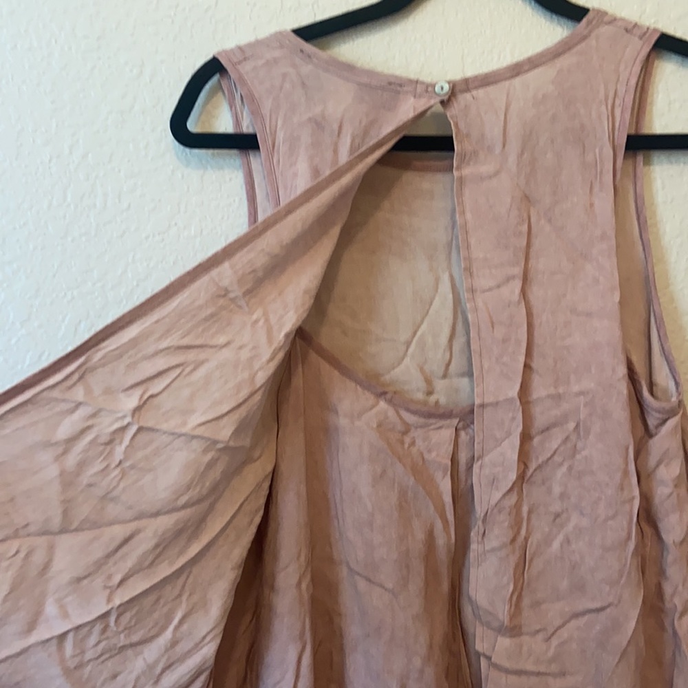 Pink Faded Tank - Picture 4 of 4